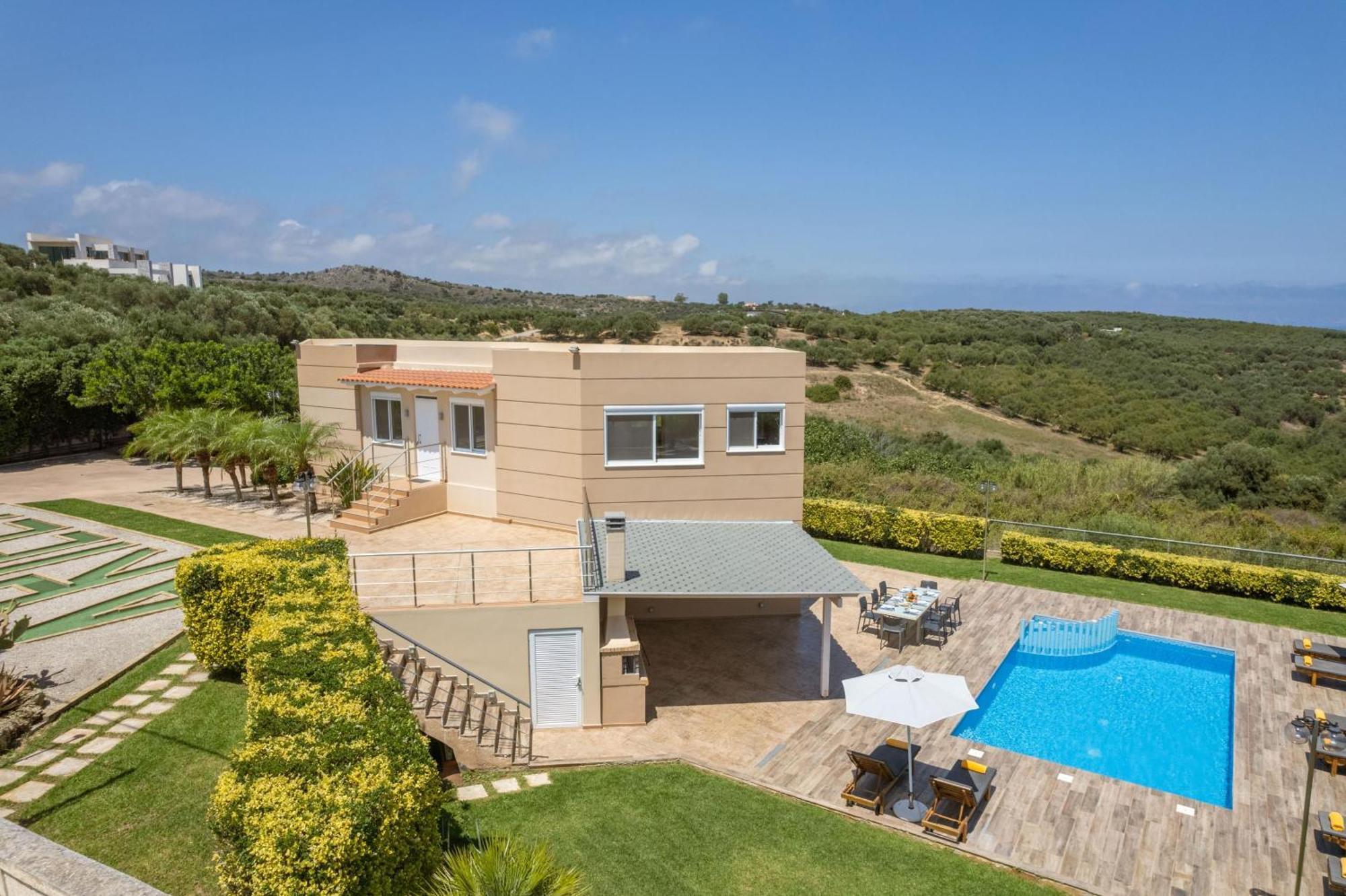 Villa Ariella With Sea View Agia Marina Eksteriør billede